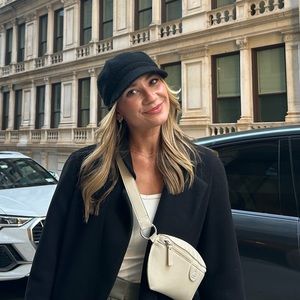 Meet your Posher, Alyssa